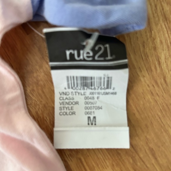 Sailor Moon tee NWT size medium - Picture 3 of 3